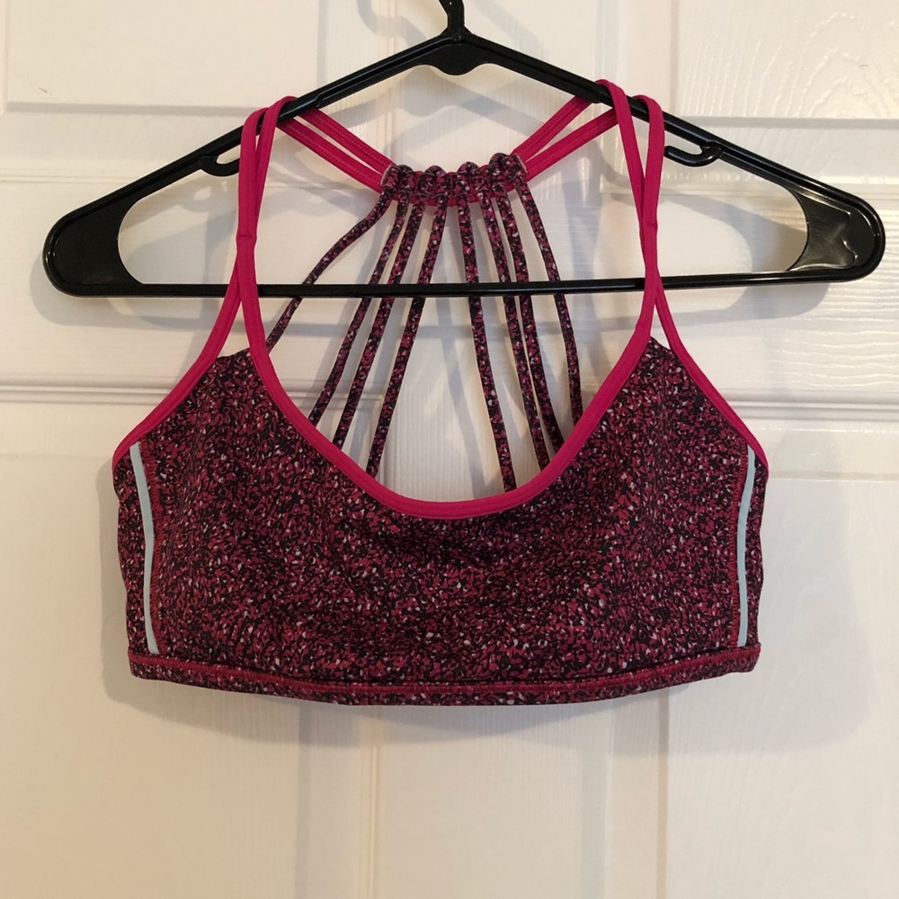 Lululemon sports bra, size 6